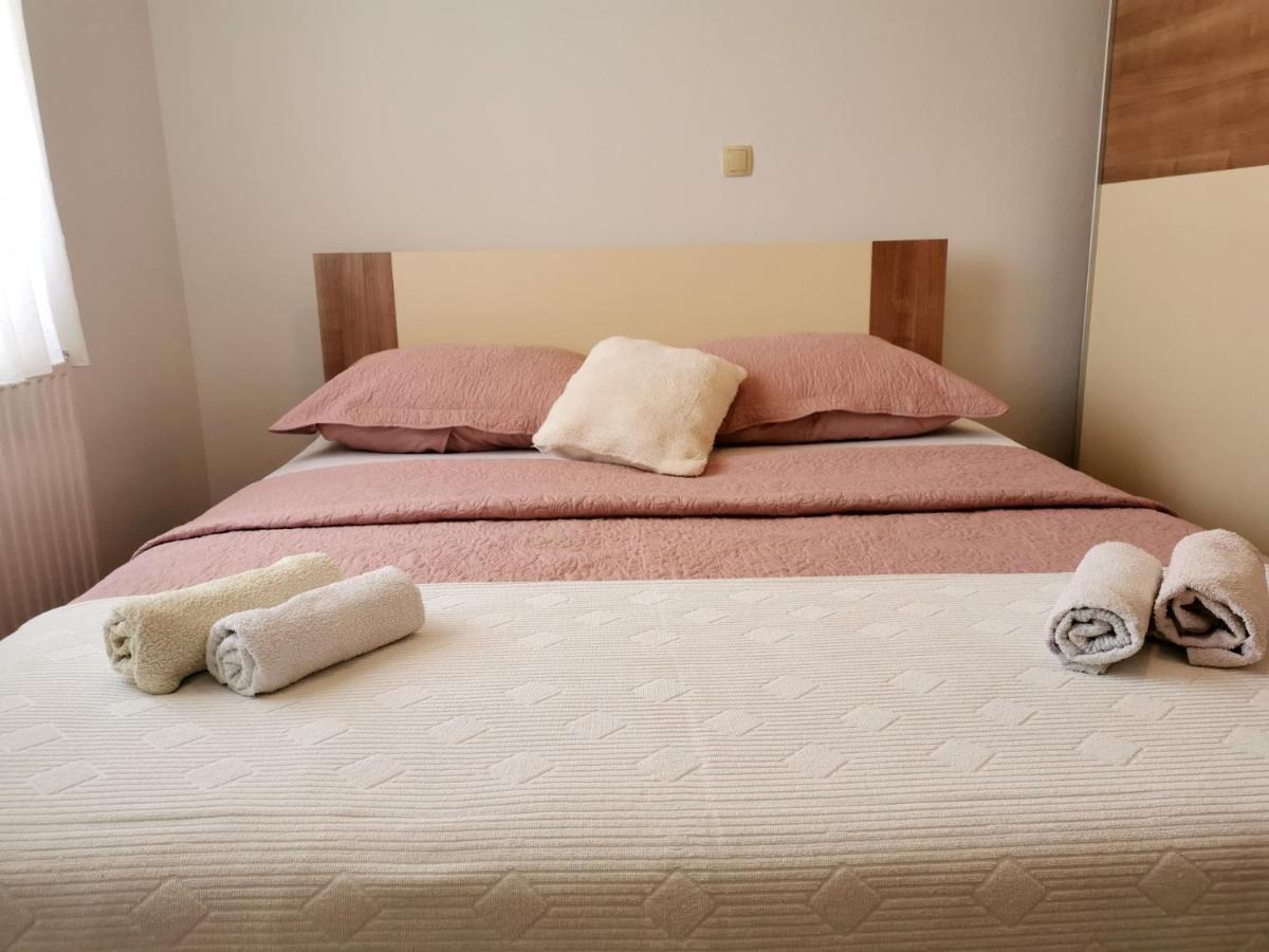 Apartment Brala Posedarje Esterno foto