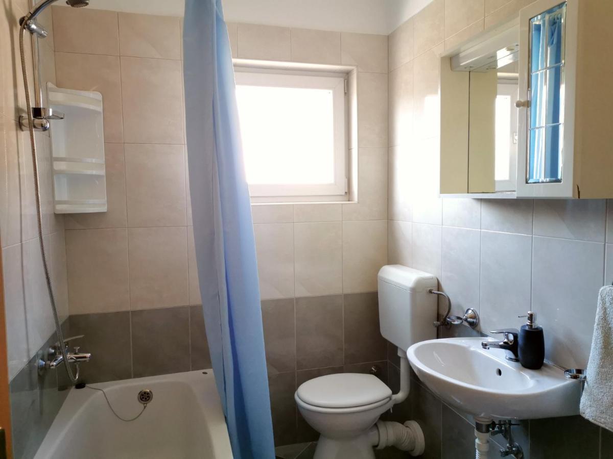 Apartment Brala Posedarje Esterno foto